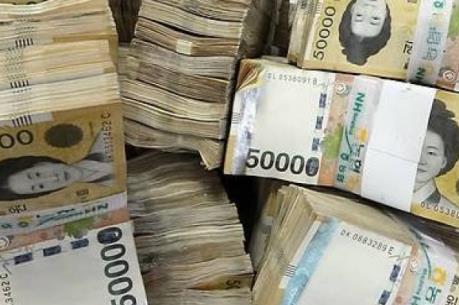 Dự trữ tiền mặt kỷ lục của 30 tập đoàn hàng đầu Hàn Quốc