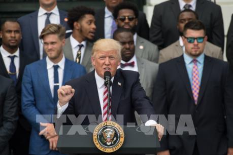 Tổng thống Donald Trump cho rằng nước Mỹ "đang làm rất tốt" trong cuộc chiếc chống IS