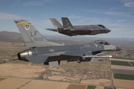 Mỹ dừng bay hàng chục chiến đấu cơ F-35 sau sự cố hệ thống cung cấp oxy