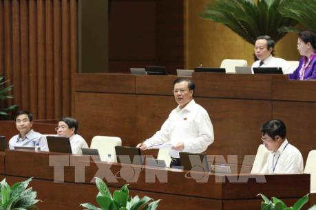 Nhiều ý kiến khác nhau về dự án Luật quản lý nợ công (sửa đổi)