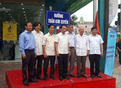 Lễ gắn biển tên đường Nhà báo, liệt sỹ Trần Kim Xuyến tại Hà Tĩnh