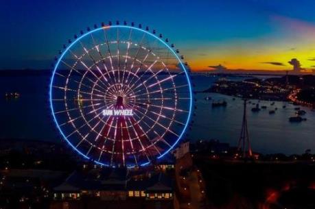 Check in siêu lãng mạn với ngọn đồi chong chóng tại Sun World Halong Complex