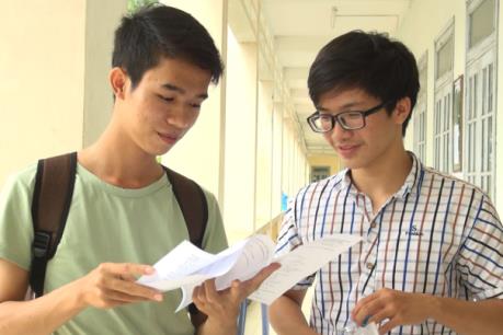 Kỳ thi Trung học Phổ thông quốc gia 2017: Thí sinh thoải mái vì đề thi "dễ thở"