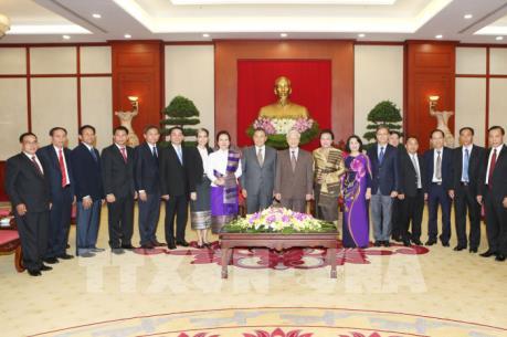 Tổng Bí thư Nguyễn Phú Trọng tiếp Đoàn Ủy ban Trung ương Mặt trận Lào Xây dựng đất nước