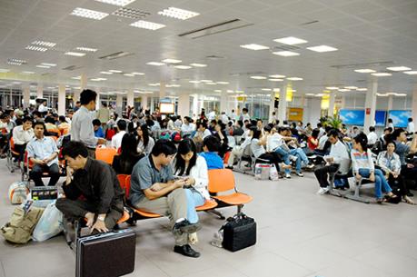 Cảng Hàng không Nội Bài nhắc nhở các hãng bay về tỷ lệ chậm, hủy chuyến bay tăng cao