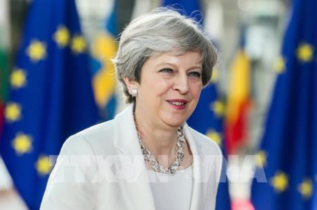 Thủ tướng May nhất trí cung cấp thêm 1 tỷ bảng cho Bắc Ireland