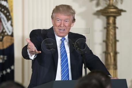 Tổng thống Mỹ cáo buộc người tiền nhiệm Obama "câu kết" với Nga can thiệp bầu cử