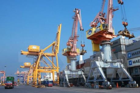 Nợ và chủ nghĩa bảo hộ thương mại có thể kìm hãm đà phục hồi kinh tế thế giới