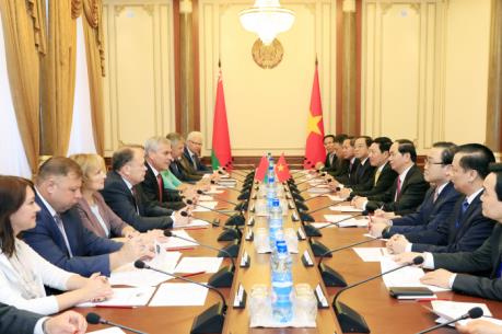 Chủ tịch nước Trần Đại Quang hội kiến Chủ tịch Hạ viện Belarus