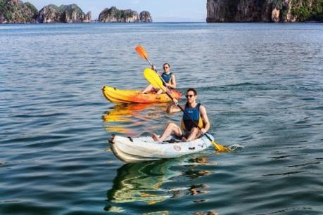 Quy định vùng, tuyến trên vịnh Hạ Long được phép chèo thuyền kayak