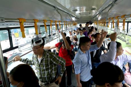 Xe buýt nhanh BRT số 1 tại Tp. Hồ Chí Minh: Đảm bảo hiệu quả khai thác