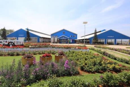 Vinamilk hợp tác với TP. Hà Nội để thực hiện dự án chăn nuôi bò sữa công nghệ cao