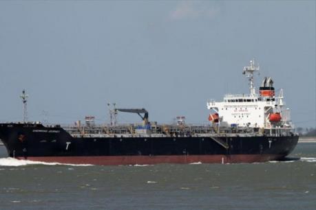 Cứu hộ tàu Chemroad Journey bị mắc cạn trên biển Bình Thuận