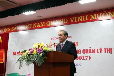 Phó Thủ tướng Trương Hòa Bình chỉ ra những bất cập trong công tác quản lý thị trường