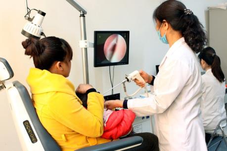 Nuốt phải dị vật, có nên tự sơ cứu?