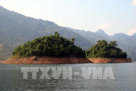 Mở 2 cửa xả đáy Thuỷ điện Tuyên Quang