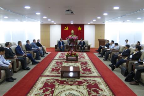 Liên bang Nga muốn đầu tư trồng cao su tại Bình Dương