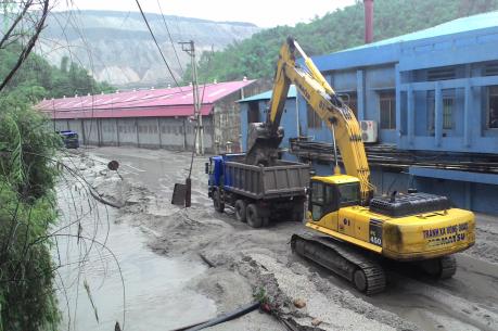 Cải thiện “điểm nóng” trong mùa mưa bão