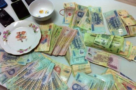 Triệt phá sòng bạc "khủng" ở vùng ven Thành phố Hồ Chí Minh