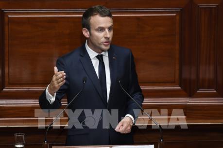 Tổng thống Pháp kêu gọi các nước cần hành động nhiều hơn Hiệp định Paris