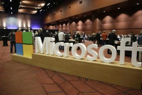 Microsoft cắt giảm hàng loại nhân sự