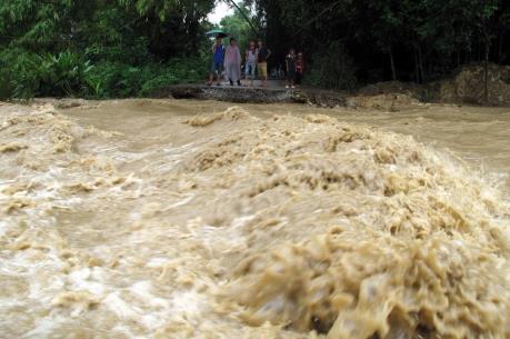 Lũ trên sông Chảy tiếp tục lên cao, Thủy điện Bắc Hà buộc phải xả lũ