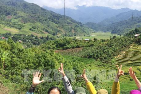 Bàn về nâng cao chất lượng dịch vụ du lịch Việt Nam