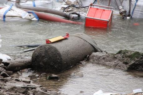 Ba Lan: Phát hiện quả bom 500kg khiến 10.000 người dân phải sơ tán 