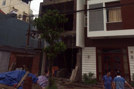 Điều tra vụ sập giàn giáo làm 2 người tử vong ở Quảng Ninh