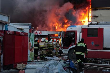 Cháy trung tâm thương mại tại Nga, 18 người bị thương