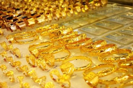 Liều lĩnh cướp vàng rồi bỏ chạy, gây tai nạn giao thông