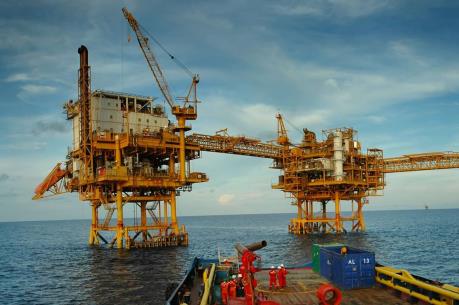 Chỉ tiêu tài chính của PVN tăng cao là nhờ giá dầu