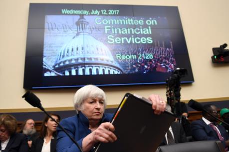 FED sẽ từng bước nâng lãi suất theo lộ trình