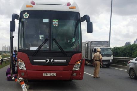 Va chạm liên hoàn, giao thông ùn ứ trên đường dẫn vào cao tốc Long Thành – Dầu Giây