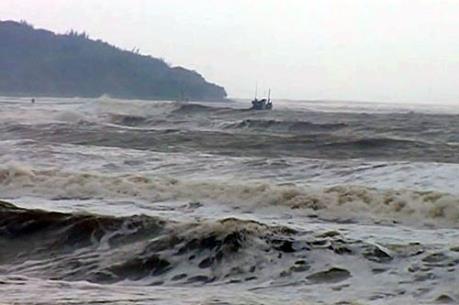 Tin mới nhất vụ tàu vận tải mất tích trên biển Nghệ An