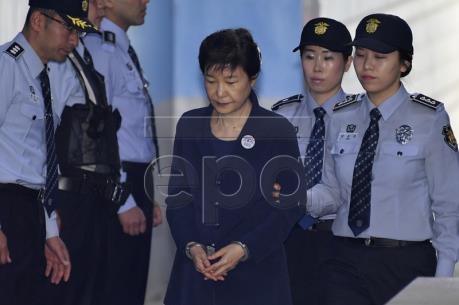 Cựu Tổng thống Park Geun-Hye từ chối làm chứng tại phiên xét xử lãnh đạo Samsung