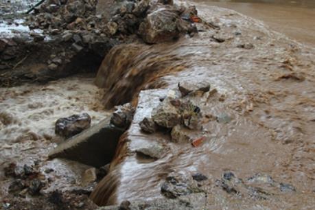 Sạt lở đá tại Sơn La