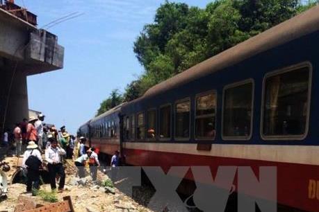 Đường sắt nỗ lực "hút" khách