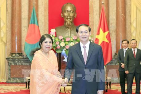 Chủ tịch nước Trần Đại Quang tiếp Chủ tịch Quốc hội Bangladesh