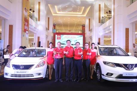 Nissan Việt Nam ra mắt bộ đôi X-Trail và Sunny phiên bản "Cao cấp"