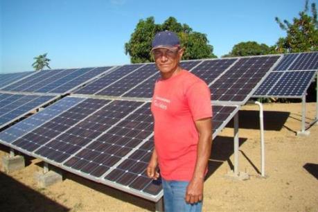 Cuba tăng mạnh sản lượng pin năng lượng Mặt Trời