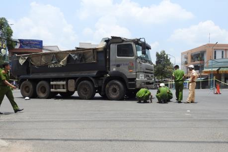 Truy bắt tài xế gây tai nạn chết người bỏ trốn khỏi hiện trường