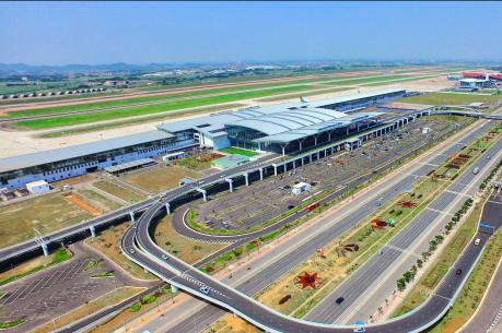 Đối tượng tung tin máy bay rơi tại sân bay Nội Bài là ai?