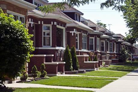 Thị trường nhà ở Canada vẫn chịu tác động bởi lãi suất vay cao