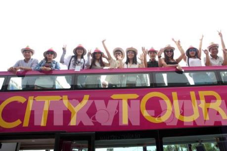 Xe buýt hai tầng chở khách tham quan miễn phí thành phố Đà Nẵng
