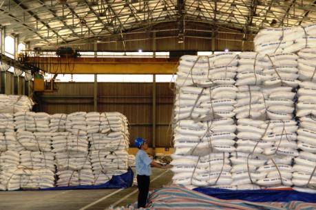 Điều kiện nào tham gia đấu giá thí điểm hạn ngạch thuế quan nhập khẩu 89.500 tấn đường?