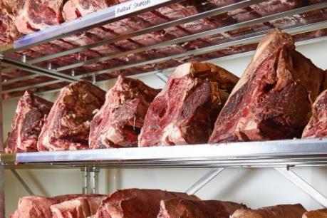 Trung Quốc cấm nhập khẩu thịt bò Australia