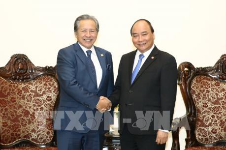 Thủ tướng Nguyễn Xuân Phúc tiếp Bộ trưởng Ngoại giao Malaysia