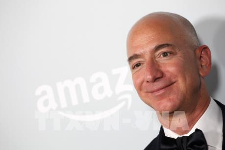 Nhà sáng lập Amazon Jeff Bezos trở thành người giàu nhất thế giới
