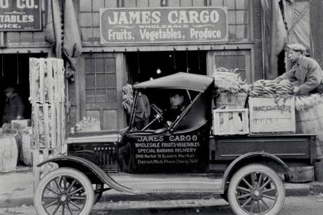 Hành trình “lột xác” của mẫu xe bán tải Ford Ranger